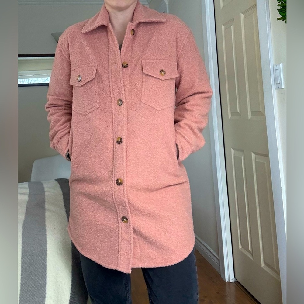 Jackson Rowe Shacket - Picture 2 of 9